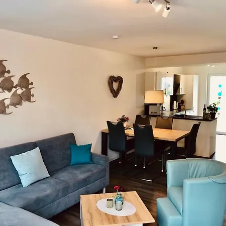 Apartment Familienhaus An Der Nordsee - Sauna - Kamin - Suedterrasse Direkt Ueber Dem Wasser Schillig