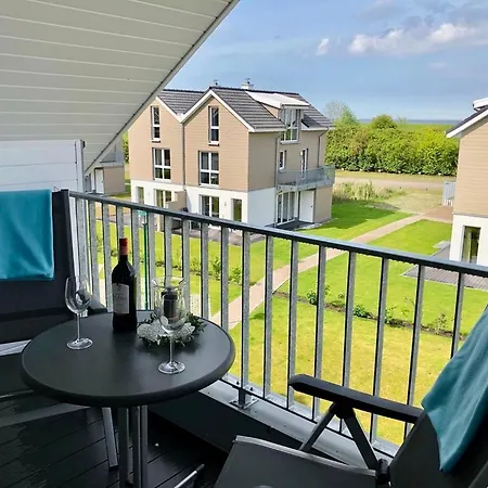 Familienhaus An Der Nordsee - Sauna - Kamin - Südterrasse Direkt über Dem Wasser Apartment Schillig
