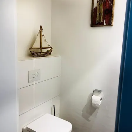 Apartment Familienhaus An Der Nordsee - Sauna - Kamin - Suedterrasse Direkt Ueber Dem Wasser