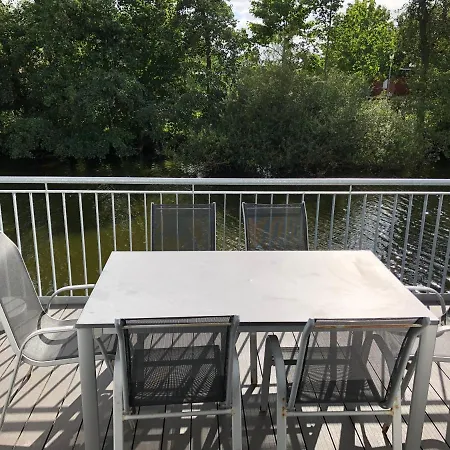 Familienhaus An Der Nordsee - Sauna - Kamin - Suedterrasse Direkt Ueber Dem Wasser Daire *