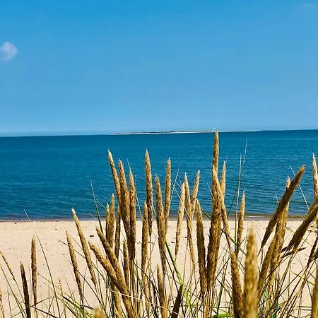 Familienhaus An Der Nordsee - Sauna - Kamin - Suedterrasse Direkt Ueber Dem Wasser Apartment *
