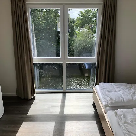 Apartment Familienhaus An Der Nordsee - Sauna - Kamin - Suedterrasse Direkt Ueber Dem Wasser