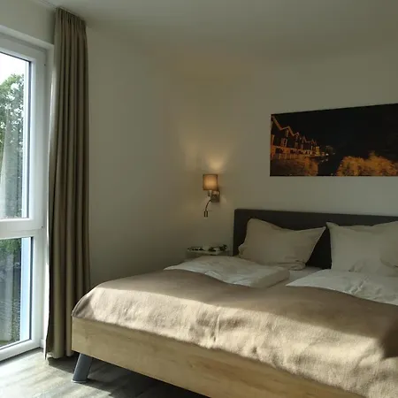 Apartment Familienhaus An Der Nordsee - Sauna - Kamin - Suedterrasse Direkt Ueber Dem Wasser *