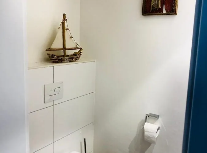Appartamento Familienhaus An Der Nordsee - Sauna - Kamin - Suedterrasse Direkt Ueber Dem Wasser