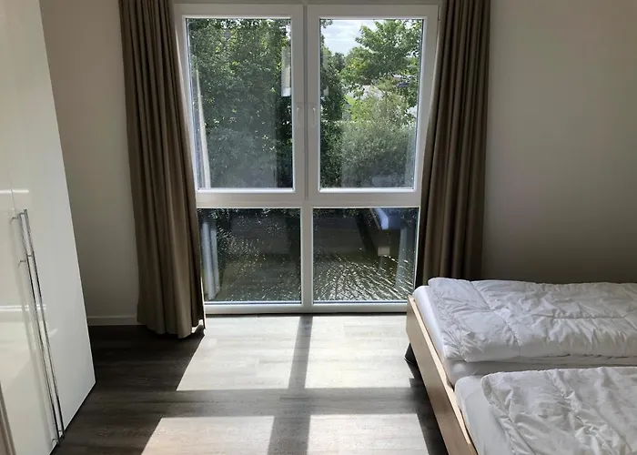 Appartamento Familienhaus An Der Nordsee - Sauna - Kamin - Suedterrasse Direkt Ueber Dem Wasser