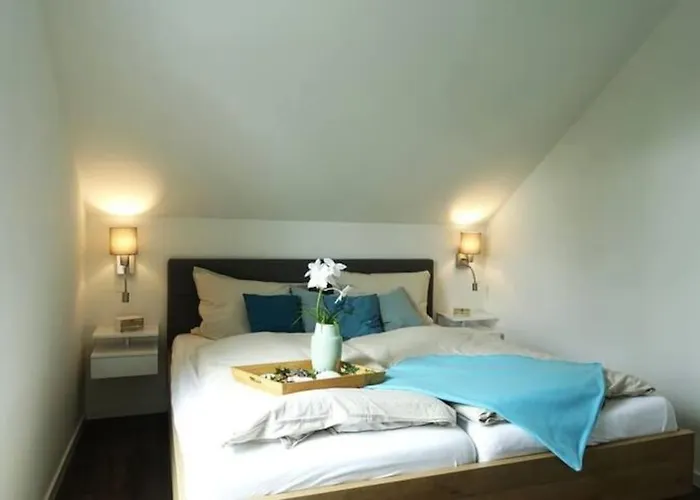 Familienhaus An Der Nordsee - Sauna - Kamin - Suedterrasse Direkt Ueber Dem Wasser *