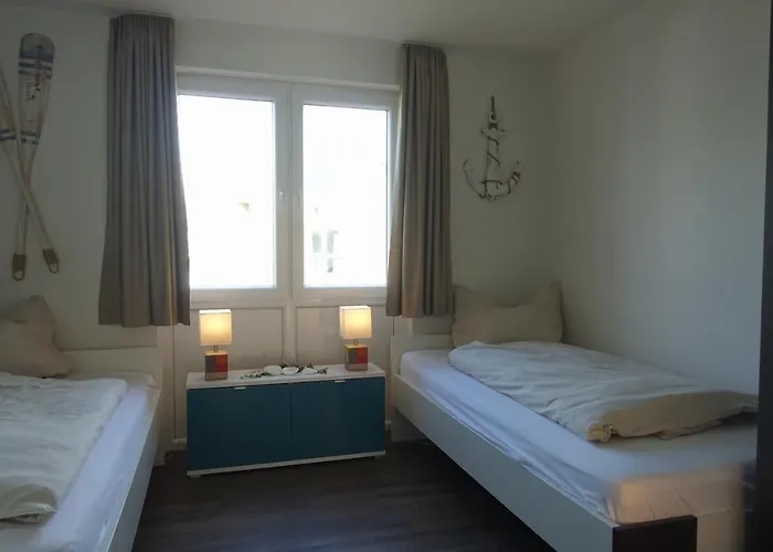 Familienhaus An Der Nordsee - Sauna - Kamin - Suedterrasse Direkt Ueber Dem Wasser *